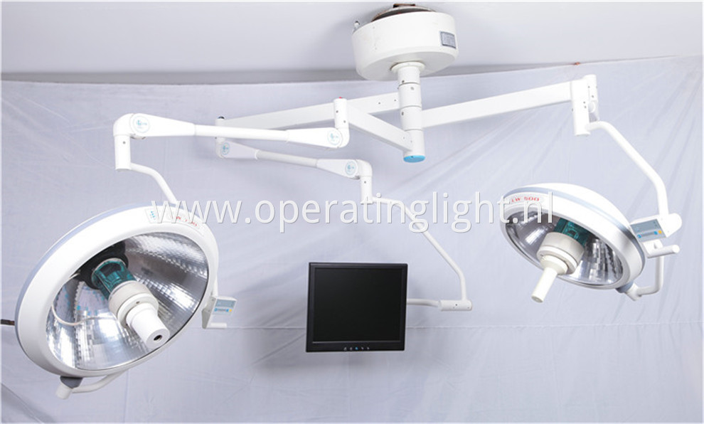 Halogen Operating Light 1